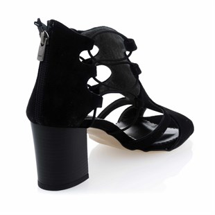 Costo shoesAbiye ve Topuklu Modellerimiz17428 Siyah süet Topuklu Büyük Numara Kadın Ayakkabıları