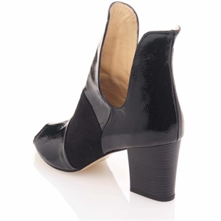 Costo shoesAbiye ve Topuklu Modellerimiz190337 Siyah Büyük Numara Kadın Ayakkabı