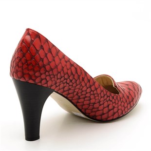 Costo shoesAbiye ve Topuklu Modellerimiz1952 Kırmızı Anakonda Büyük Numara Bayan Ayakkabısı