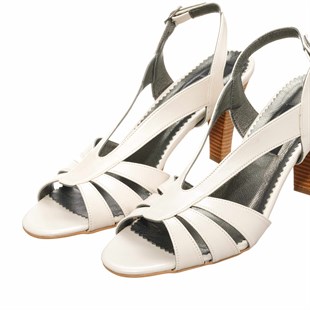 Costo shoesAbiye ve Topuklu ModellerimizDRL3042 Beyaz Büyük Numara Yazlık Abiye Kadın Ayakkabısı Yeni Sezon Özel Seri