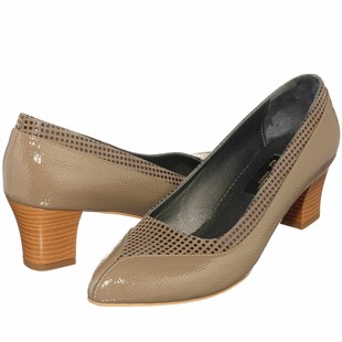 Costo shoesAbiye ve Topuklu ModellerimizKDR1207 Vizon Rugan Büyük Numara Kadın ayakkabısı Rahat Geniş Kalıp Kadın Ayakkabısı Özel Seri