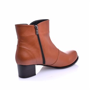 Costo shoesBot ve Çizme Modellerimiz17273 Taba Büyük Numara Bayan Ayakkabı