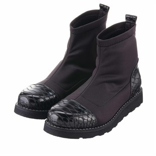 Costo shoesBot ve Çizme Modellerimiz19273 Siyah Kroko strech kumaş Büyük Numara Bayan Ayakkabı