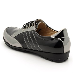 Costo shoesGündelik ve Rahat Modeller1930 siyah rugan Büyük Numara Kadın Ayakkabıları