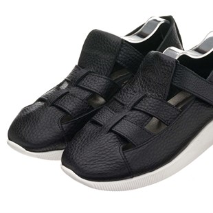 Costo shoesGündelik ve Rahat Modeller41-42-43-44 Numaralarda N2021 Siyah Cırtlı Kemerli Ayarlanabilir Bilek Ortopedik Rahat Taban Büyük Numara Kadın Ayakkabı