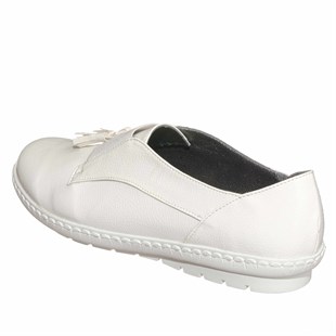 Costo shoesGündelik ve Rahat ModellerDRL4141 Beyaz Deri Büyük Numara Kadın Babet Ayakkabı Kauçuk Taban Rahat Geniş Kalıp