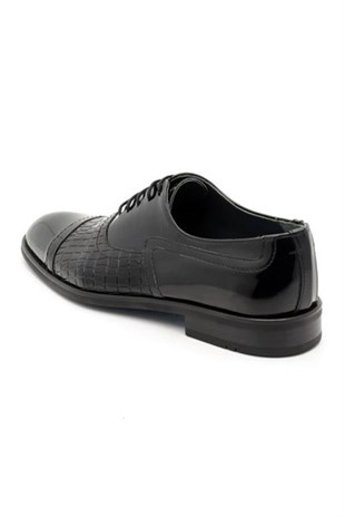 CRS CarissaKlasik Modeller19011-Siyah-Timsah-Baskılı Rugan Küçük Numara Erkek Ayakkabı