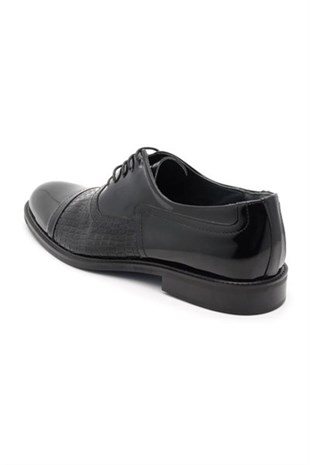 CRS CarissaKlasik Modeller9011 Siyah Timsah Baskılı Rugan Büyük Numara Erkek Ayakkabı